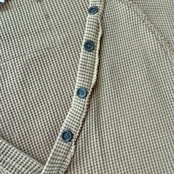 POL Top (S) Tan - Picture 4 of 6